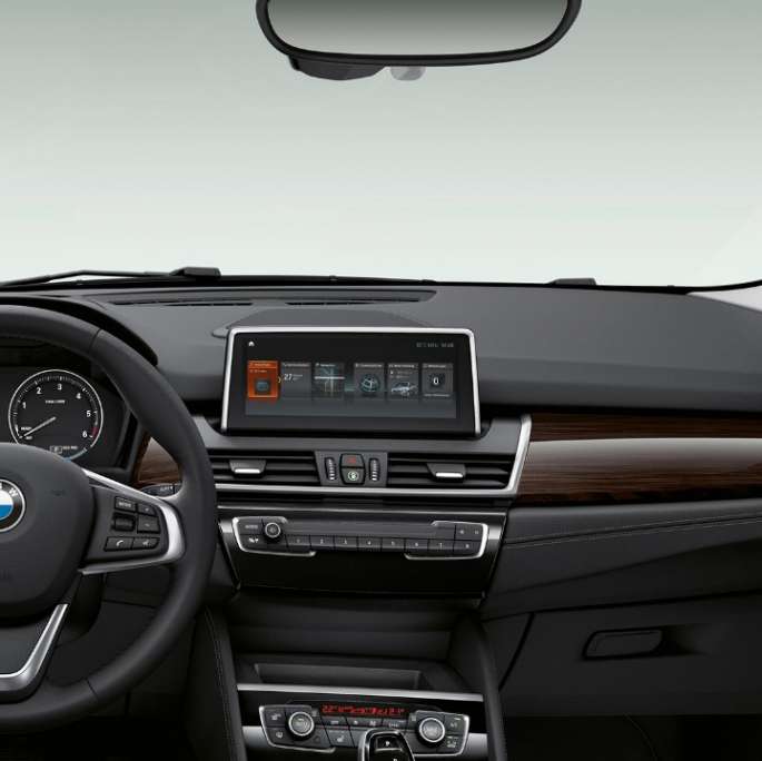 Imagine din habitaclul BMW 218d xDrive Gran Tourer, F46, 2018, model Luxury Line