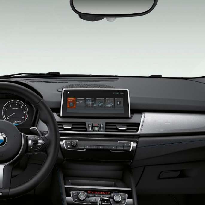 Imagine cu habitaclul BMW 220d xDrive Gran Tourer, F46, cu pachet M Sport